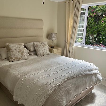 On Broadwalk Cottage Cape Town Ngoại thất bức ảnh