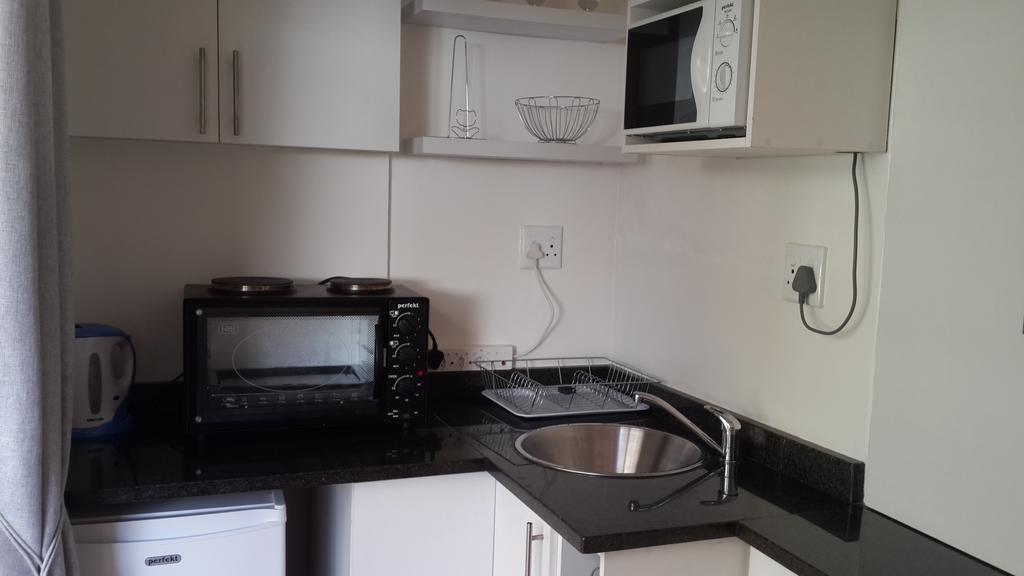 On Broadwalk Cottage Cape Town Ngoại thất bức ảnh