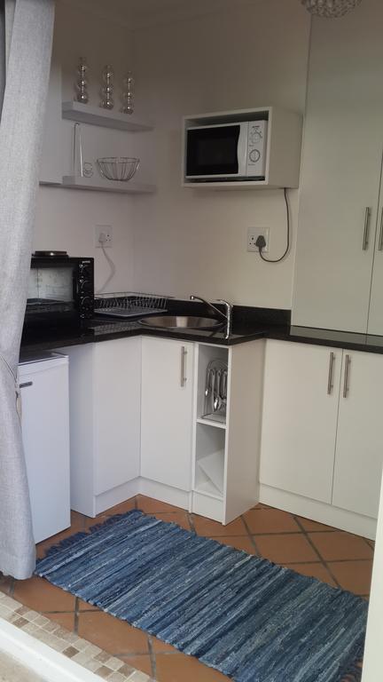 On Broadwalk Cottage Cape Town Phòng bức ảnh
