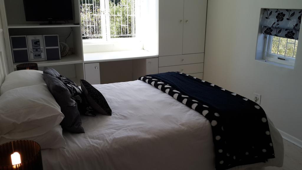 On Broadwalk Cottage Cape Town Phòng bức ảnh