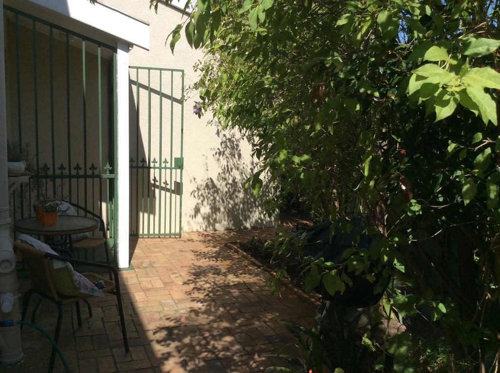 On Broadwalk Cottage Cape Town Ngoại thất bức ảnh